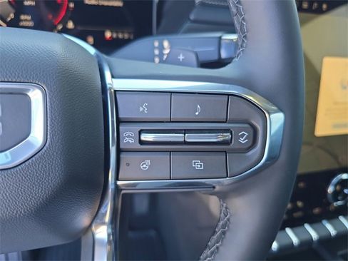 New 2026 GMC Acadia Elevation image 28