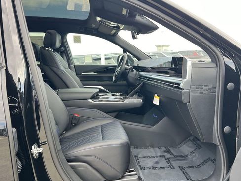 New 2026 Cadillac Escalade IQL Sport 1 image 35