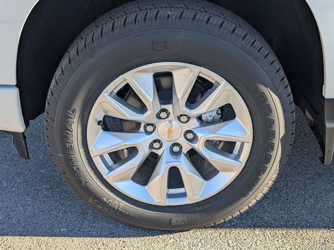 New 2026 Chevrolet Silverado 1500 Custom image 24