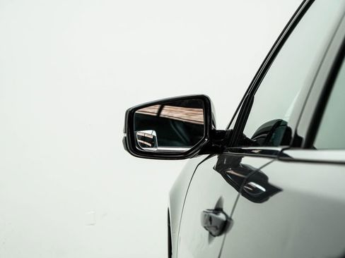 Used 2018 Acura TLX image 14