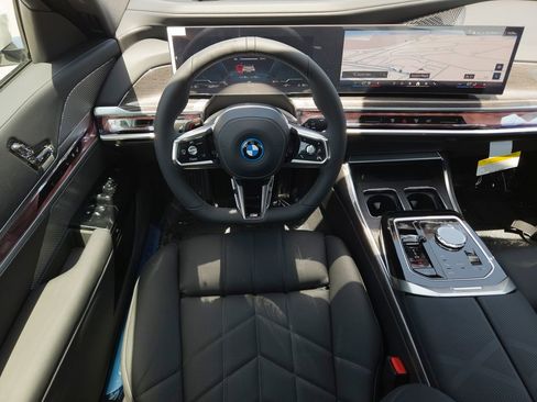 New 2026 BMW i7 eDrive50 w/ M Sport Package RWD image 16