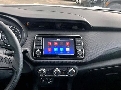 Certified 2024 Nissan Kicks S image 6