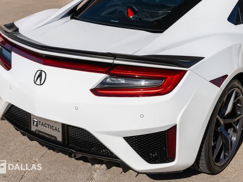 Used 2017 Acura NSX image 17