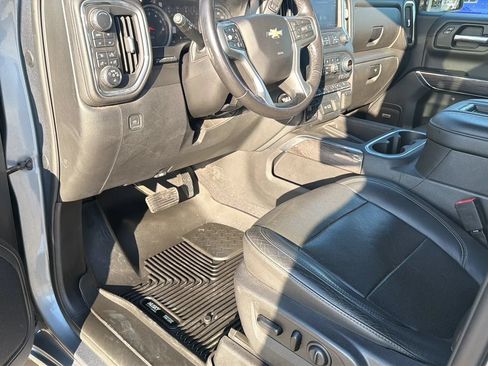 Used 2019 Chevrolet Silverado 1500 LTZ w/ LTZ Premium Package AWD/4WD image 94