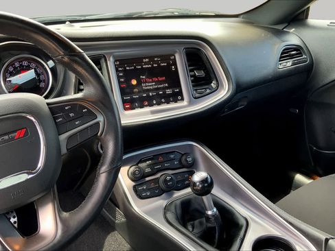 Used 2019 Dodge Challenger R/T Scat Pack w/ Dynamics Package RWD image 7