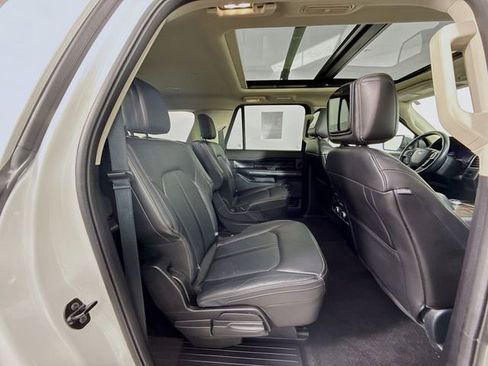 Used 2021 Ford Expedition Max Platinum image 31