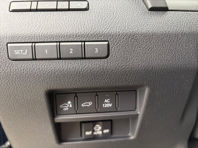Certified 2025 Lexus GX 550 w/ Accessory Package (2T) AWD/4WD image 28