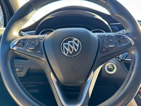 Used 2020 Buick Envision Preferred image 17