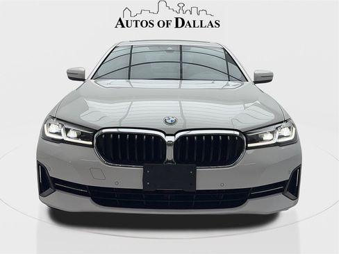 Used 2022 BMW 530i w/ Convenience Package image 4