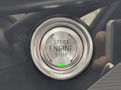 Used 2023 Chevrolet Corvette Stingray Coupe w/ 1LT RWD image 32