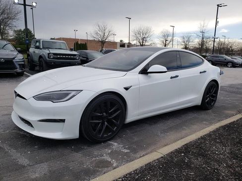 Used 2022 Tesla Model S Base image 4