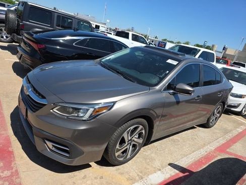 Used 2022 Subaru Legacy Limited AWD/4WD image 2
