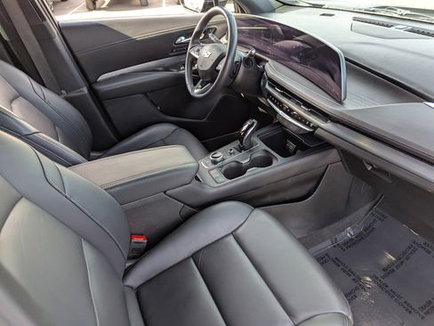 Certified 2024 Cadillac XT4 Premium Luxury image 13