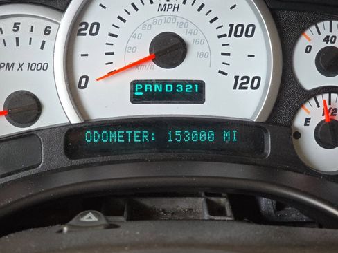 Used 2003 HUMMER H2 w/ Preferred Equipment Group AWD/4WD image 29