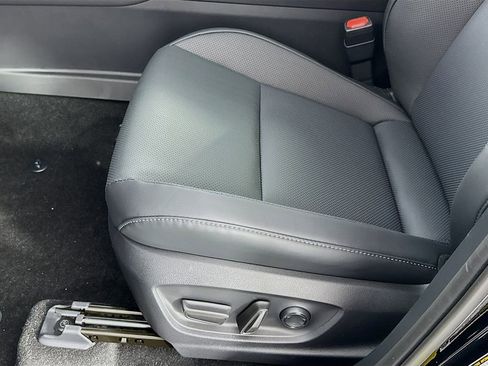 New 2026 Toyota Crown Signia image 23