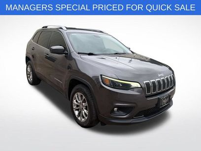 Used 2019 Jeep Cherokee Latitude Plus w/ Cold Weather Group