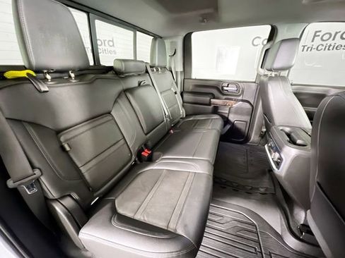 Used 2023 GMC Sierra 3500 Denali w/ Technology Package image 16