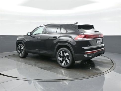 New 2026 Volkswagen Atlas Cross Sport SE image 5