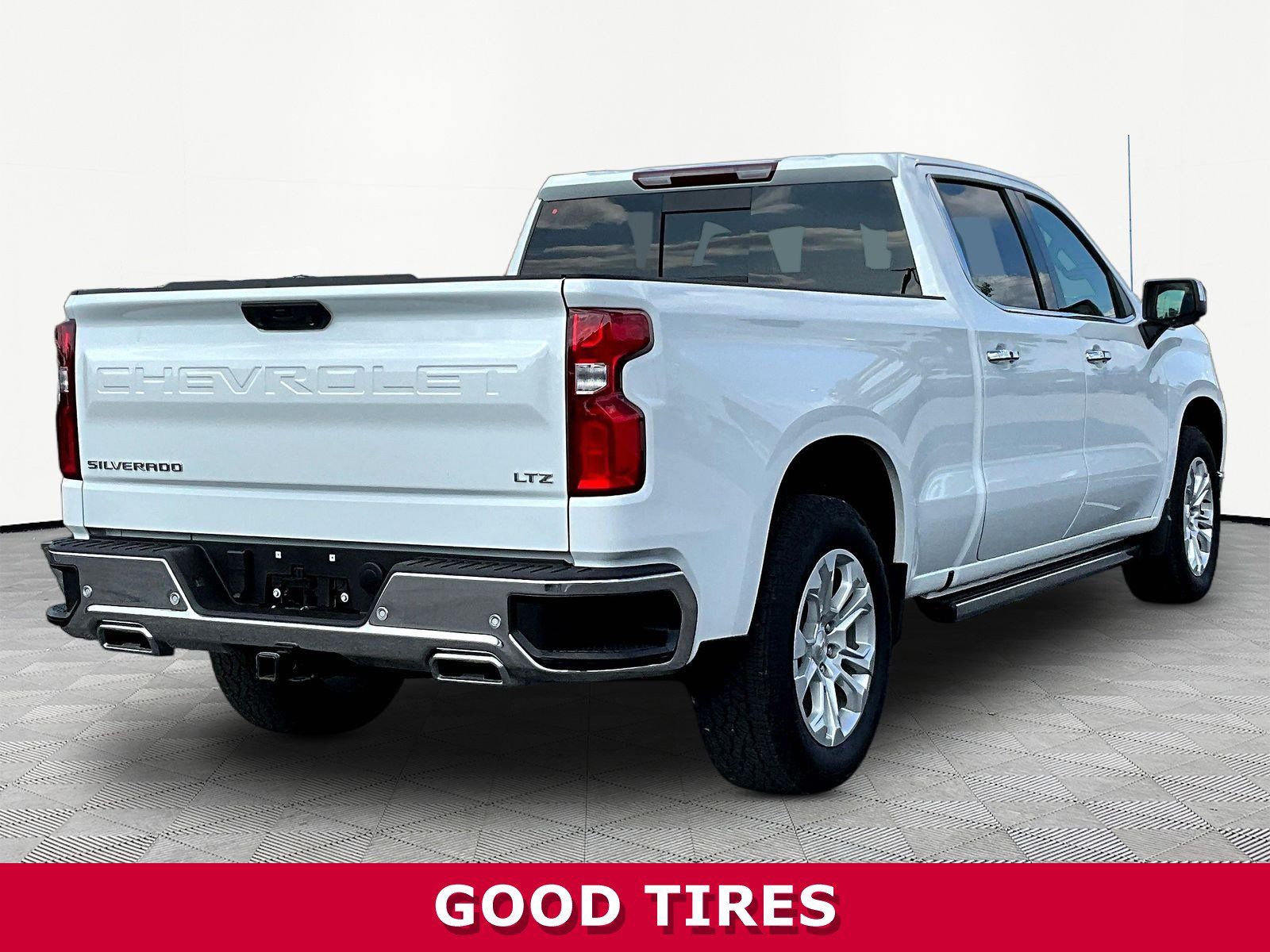 Used 2023 Chevrolet Silverado 1500 LTZ AWD/4WD image 6