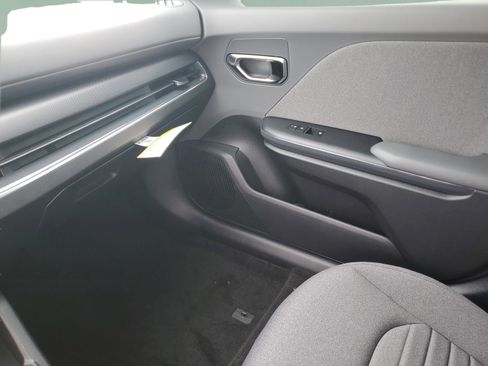 New 2025 Kia K4 EX FWD image 6