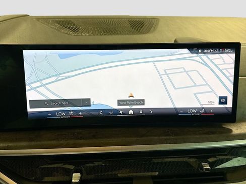 Used 2024 BMW X5 sDrive40i image 14