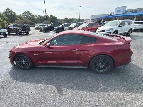 Used 2018 Ford Mustang GT Premium w/ GT Performance Package RWD image 14