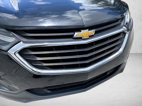 Used 2021 Chevrolet Equinox LS FWD image 30