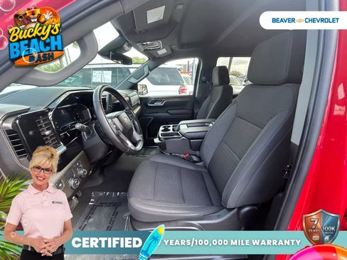 Used 2025 Chevrolet Silverado 1500 LT RWD image 11