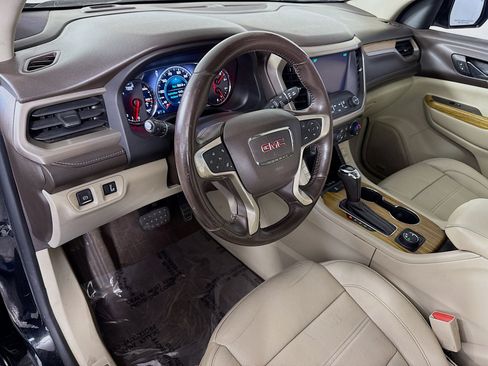 Used 2017 GMC Acadia Denali w/ Technology Package image 23