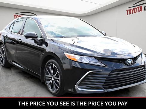 Certified 2024 Toyota Camry XLE w/ Cold Weather Package AWD/4WD image 7