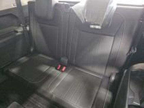 Used 2023 Volkswagen Tiguan SE FWD image 23