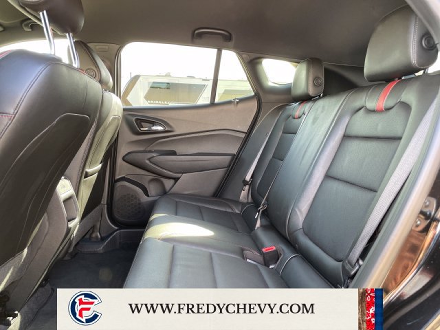 Used 2025 Chevrolet Trax RS w/ Driver Confidence Package FWD image 19