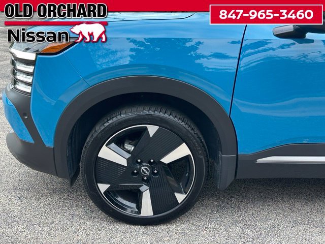 Used 2025 Nissan Kicks SR FWD image 8