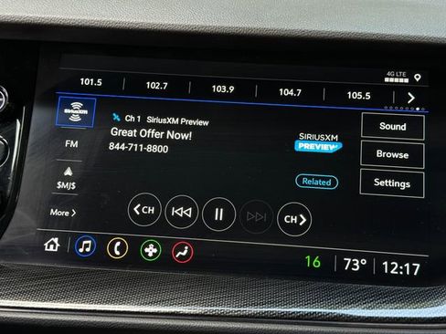 Used 2023 Buick Envision Preferred image 27