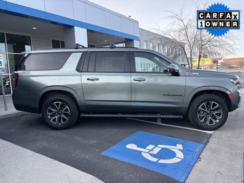 Used 2023 Chevrolet Suburban Z71 w/ Luxury Package image 7