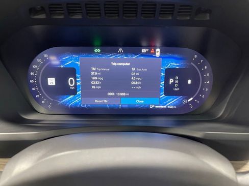 Used 2025 Volvo XC90 B6 Plus AWD/4WD image 33