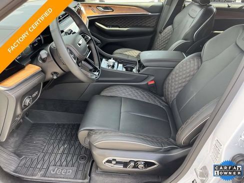 Used 2026 Jeep Grand Cherokee L Summit w/ Obsidian Package AWD/4WD image 32