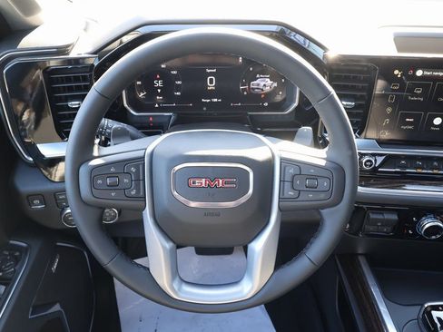 New 2026 GMC Sierra 1500 Elevation w/ Elevation Premium Package AWD/4WD image 17