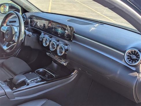 Used 2022 Mercedes-Benz A 220 image 26