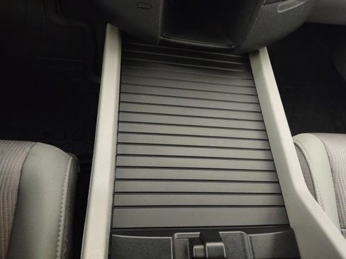 Used 2013 Honda Pilot EX image 32