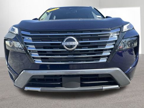 Certified 2024 Nissan Rogue SL image 35