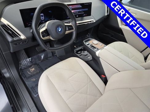Certified 2023 BMW iX xDrive50 w/ Premium Package image 27
