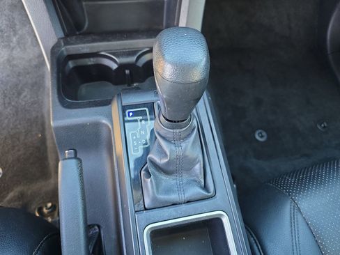 Used 2020 Toyota Tacoma SR image 19