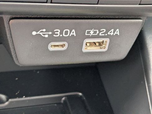New 2026 Subaru Outback Limited AWD/4WD image 21
