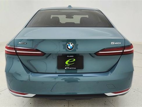 Used 2026 BMW 540i xDrive 540i xDrive image 5