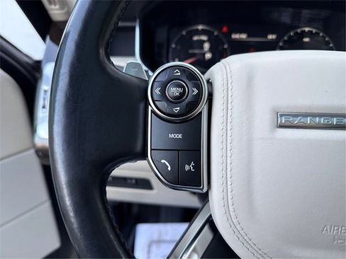 Used 2015 Land Rover Range Rover Autobiography image 33
