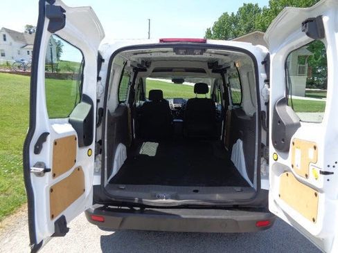 Used 2021 Ford Transit Connect XLT FWD image 5