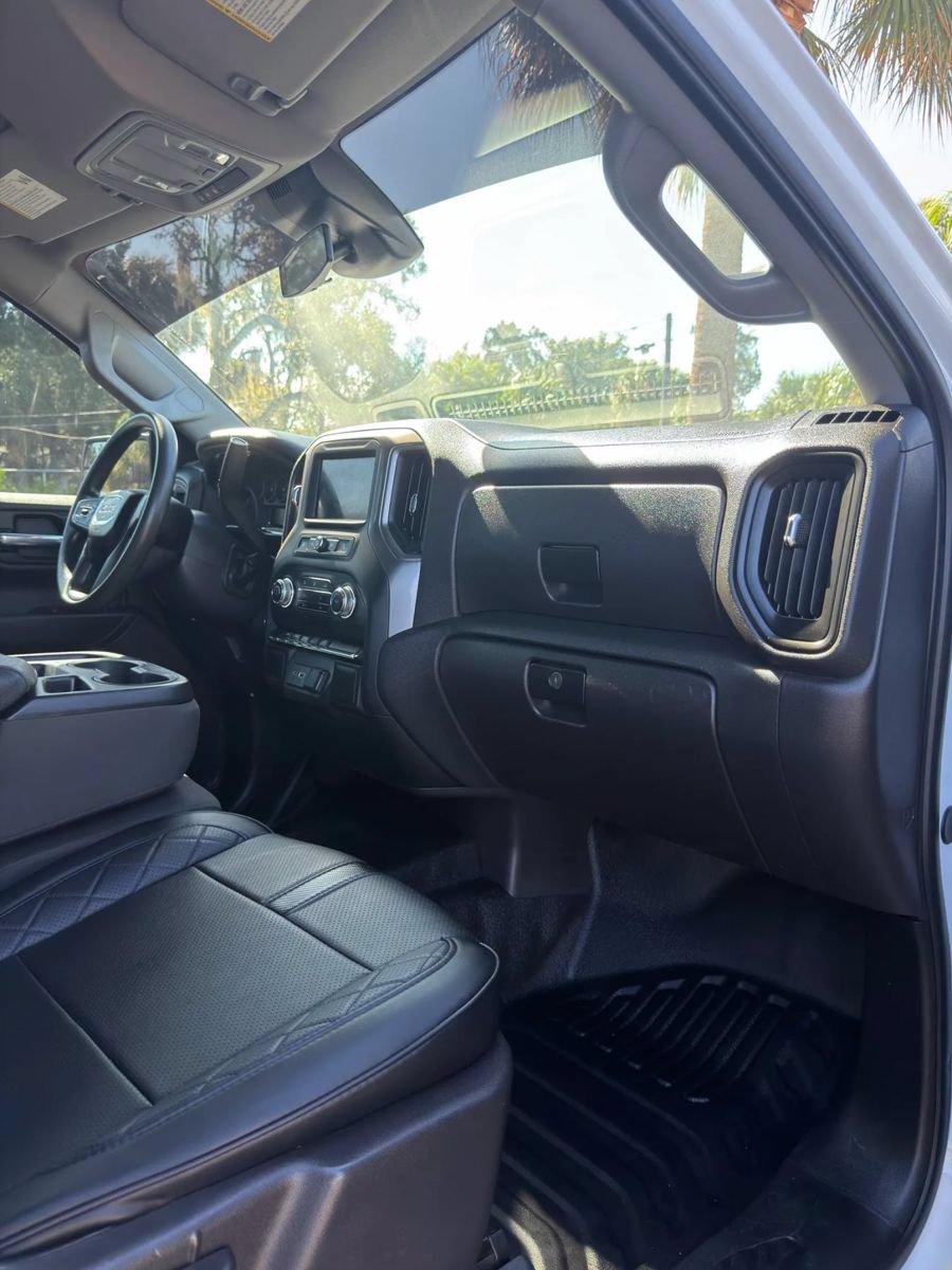 Used 2024 GMC Sierra 1500 Pro w/ Convenience Package AWD/4WD image 9