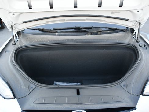 Used 2023 Tesla Model X AWD/4WD image 11