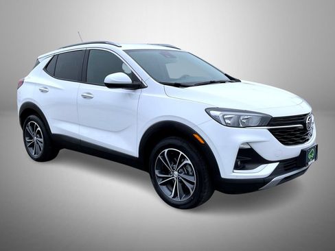 Used 2023 Buick Encore GX Select w/ Safety Package II AWD/4WD image 3